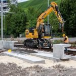 Liebherr R 914 Rail Litronic Crawler Excavator Groff Equipment